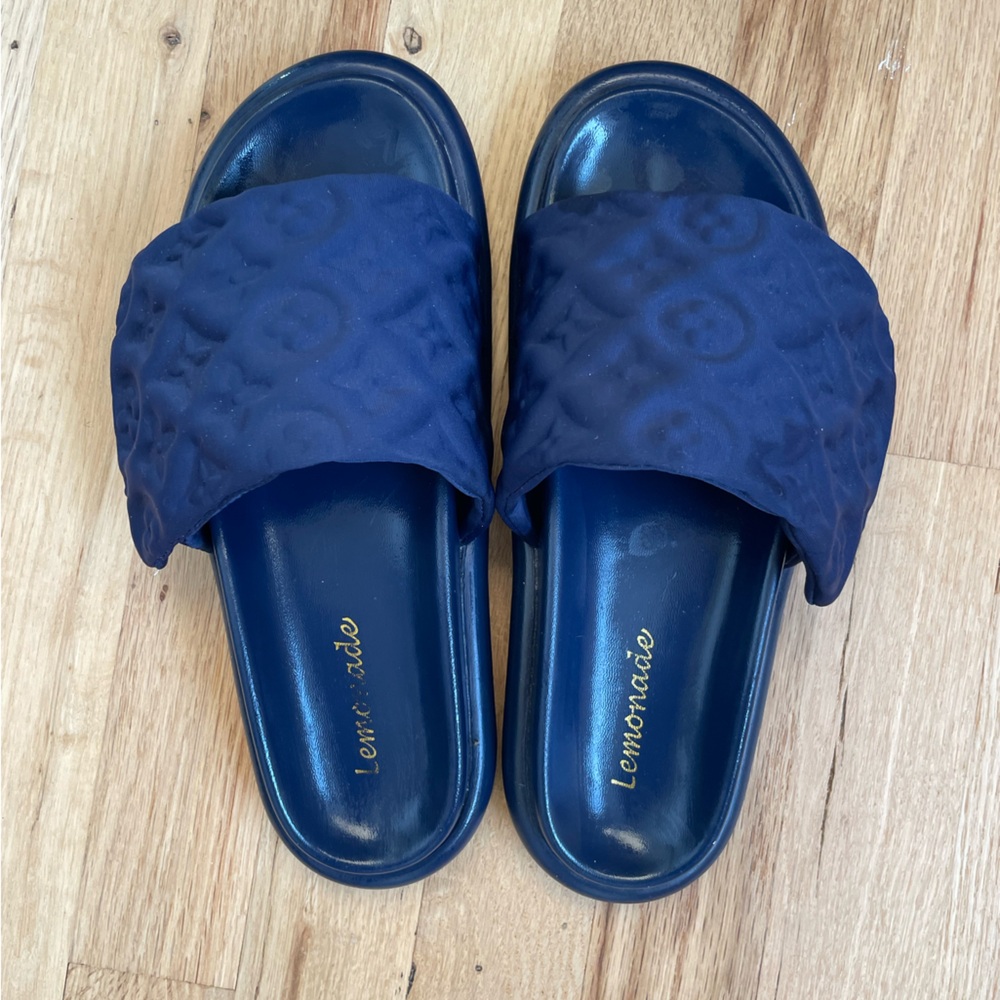 Pillow Velcro Slides